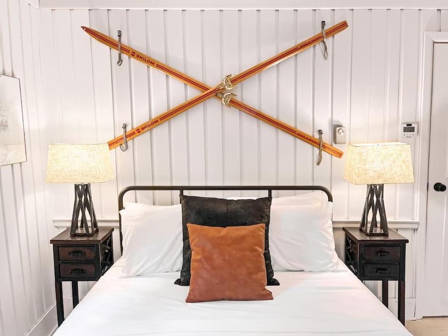 Stylish And Cozy Cabin, Walking Distance To Big Bass Lake Gouldsboro Екстериор снимка