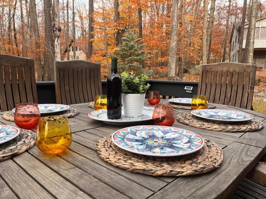 Stylish And Cozy Cabin, Walking Distance To Big Bass Lake Gouldsboro Екстериор снимка