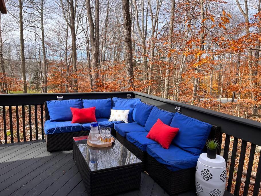 Stylish And Cozy Cabin, Walking Distance To Big Bass Lake Gouldsboro Екстериор снимка